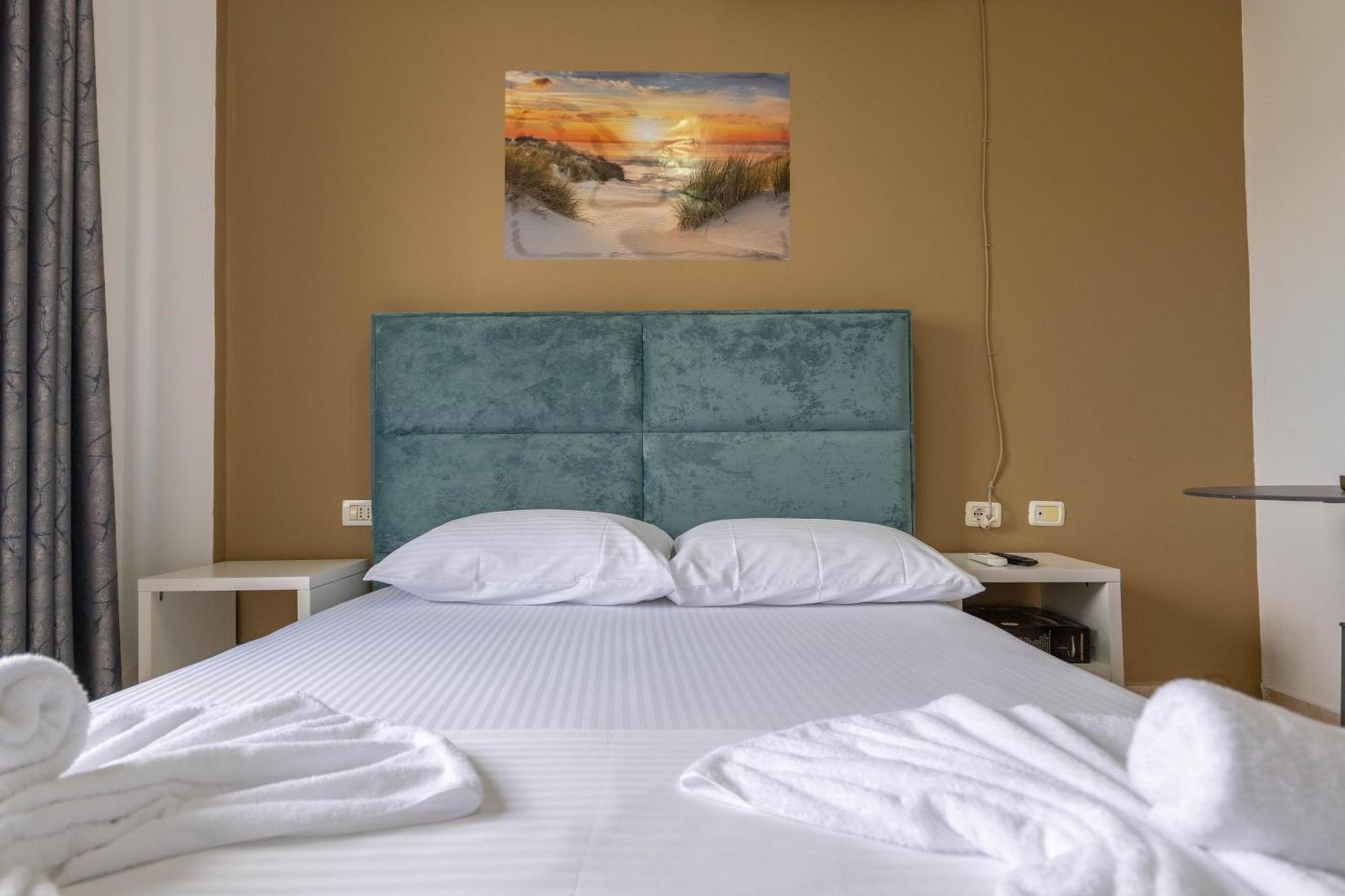 Central Garden Residence Sofia - Free Parking Ksamil Zewnętrze zdjęcie