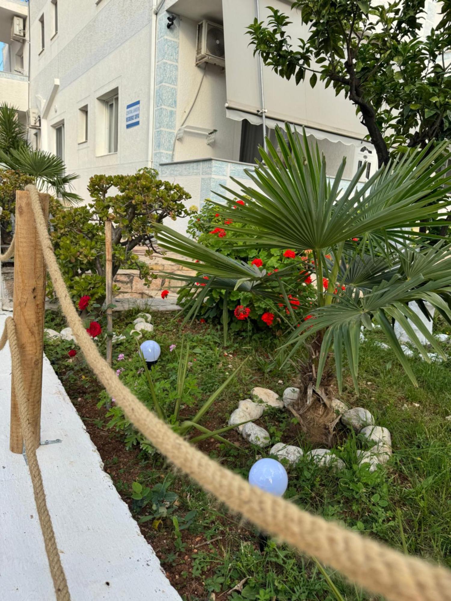 Central Garden Residence Sofia - Free Parking Ksamil Zewnętrze zdjęcie